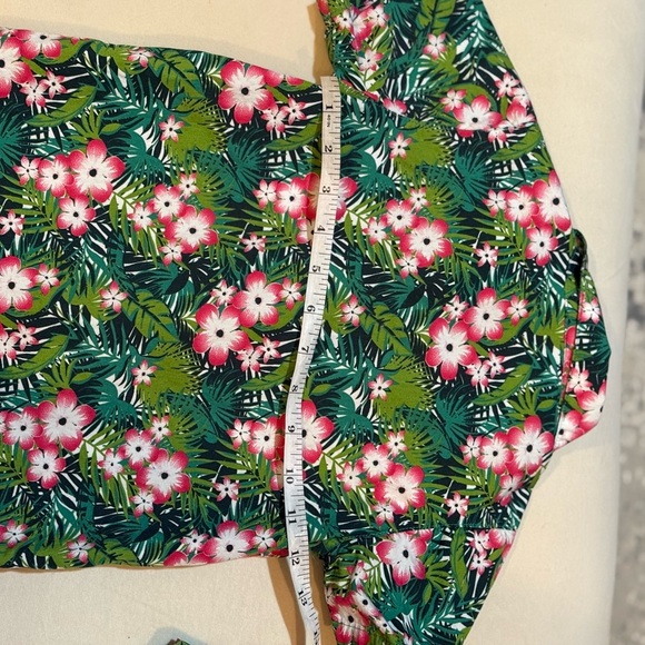 Boys 4T Tropical Swim Trunks and Buttondown - Picture 5 of 8